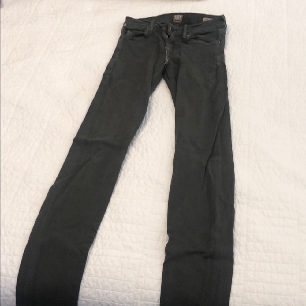 C of H skinny jeans. Crotch needs stitches.